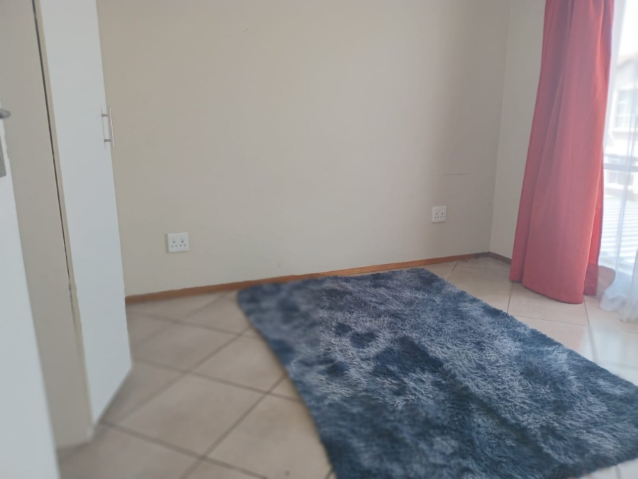 To Let 2 Bedroom Property for Rent in Albertsdal Gauteng