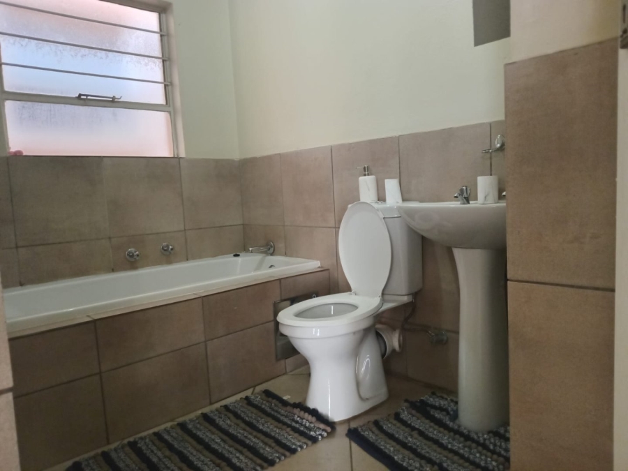 To Let 2 Bedroom Property for Rent in Albertsdal Gauteng