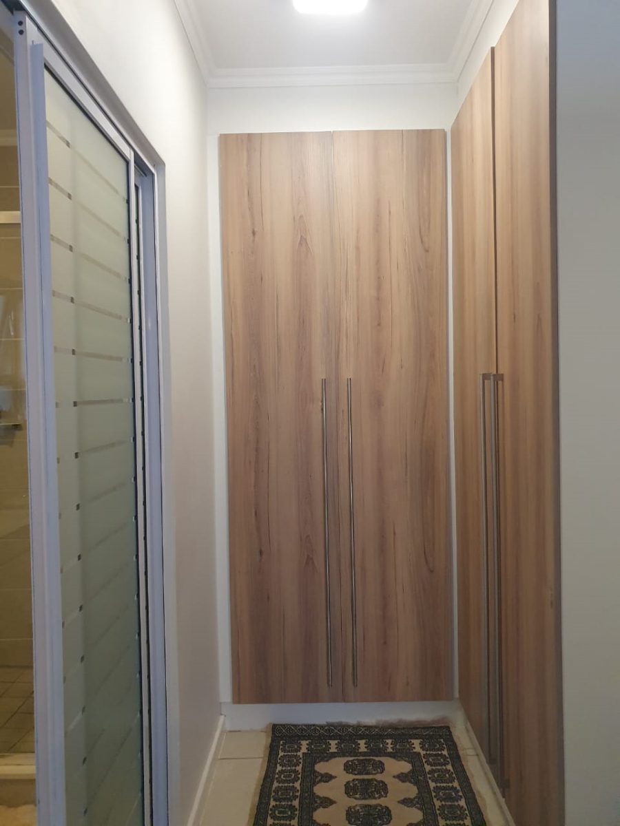 To Let 1 Bedroom Property for Rent in Modderfontein Gauteng