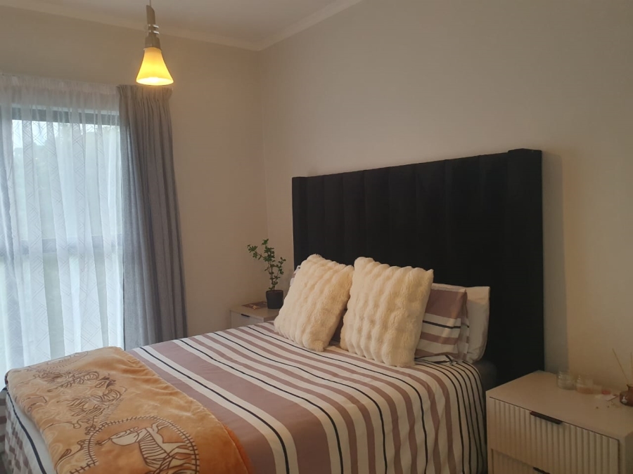 To Let 1 Bedroom Property for Rent in Modderfontein Gauteng