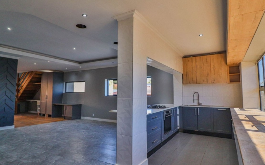 3 Bedroom Property for Sale in Solheim Gauteng