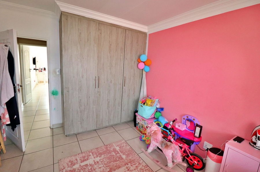 2 Bedroom Property for Sale in Wychwood Gauteng