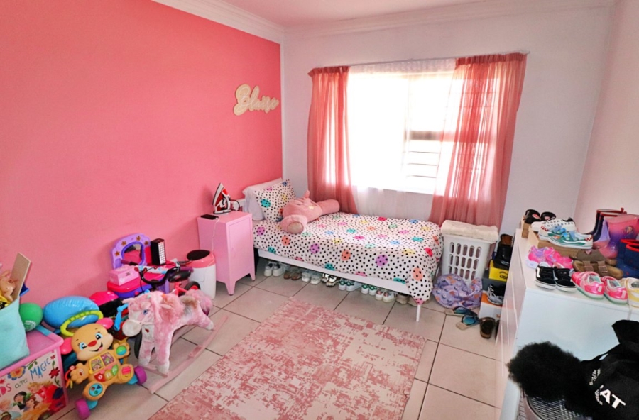 2 Bedroom Property for Sale in Wychwood Gauteng