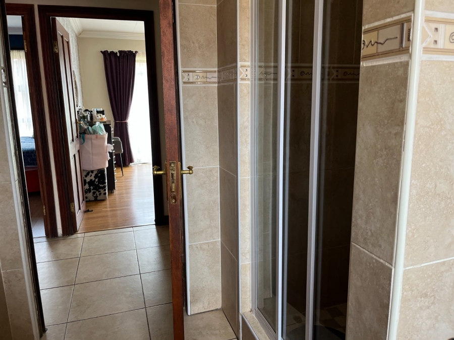 3 Bedroom Property for Sale in Vanderbijlpark SW 5 Gauteng