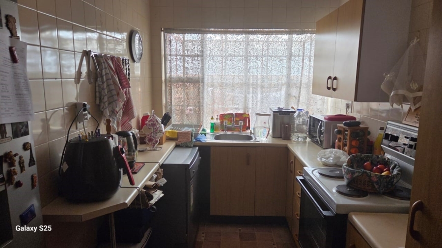 2 Bedroom Property for Sale in Sunair Park Gauteng