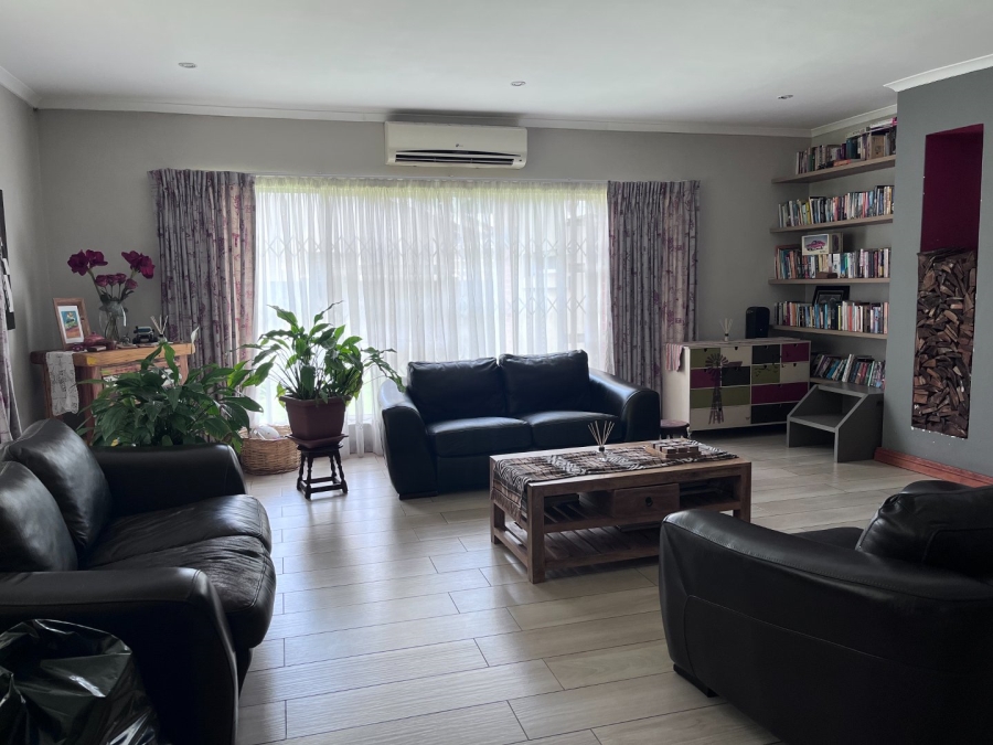 4 Bedroom Property for Sale in Vanderbijlpark SW 5 Gauteng