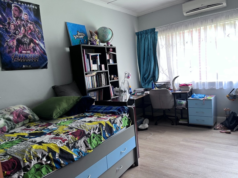 4 Bedroom Property for Sale in Vanderbijlpark SW 5 Gauteng