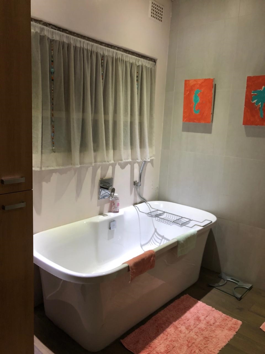 4 Bedroom Property for Sale in Vanderbijlpark SW 5 Gauteng