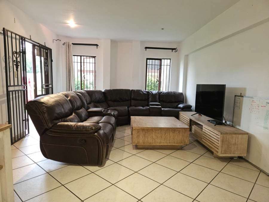 3 Bedroom Property for Sale in Broadacres Gauteng
