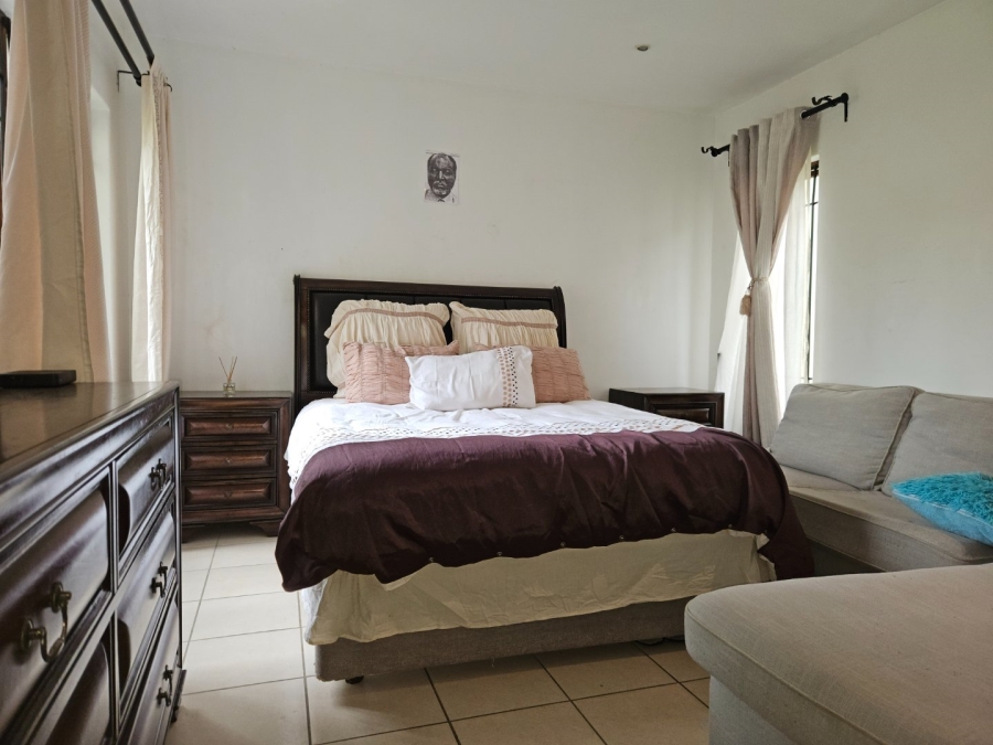 3 Bedroom Property for Sale in Broadacres Gauteng