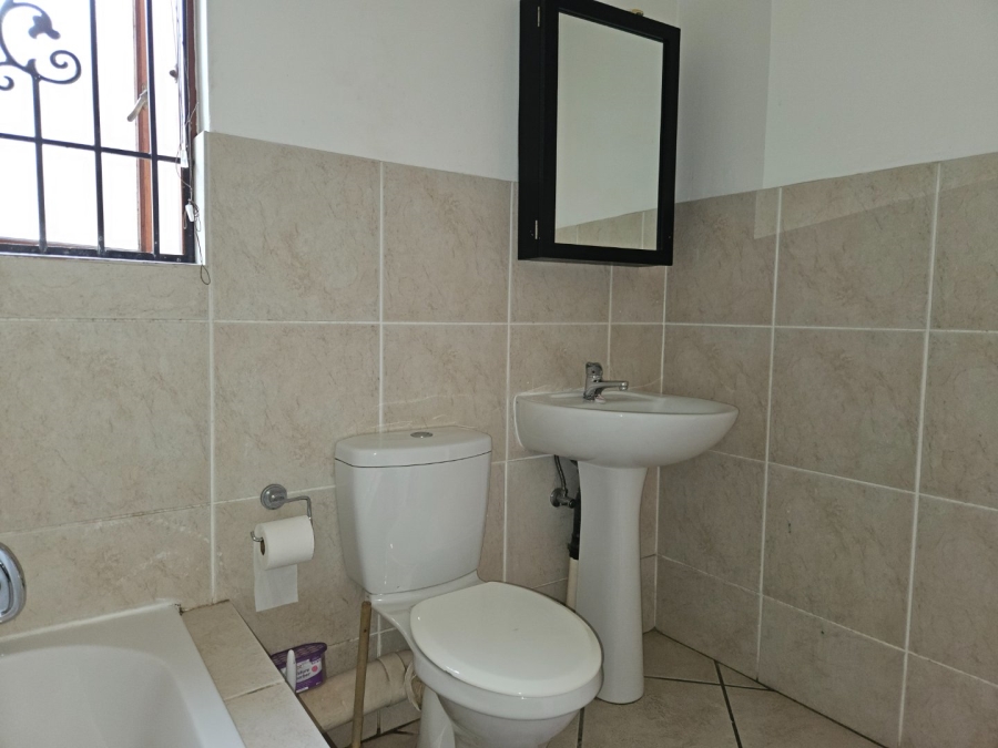 3 Bedroom Property for Sale in Broadacres Gauteng