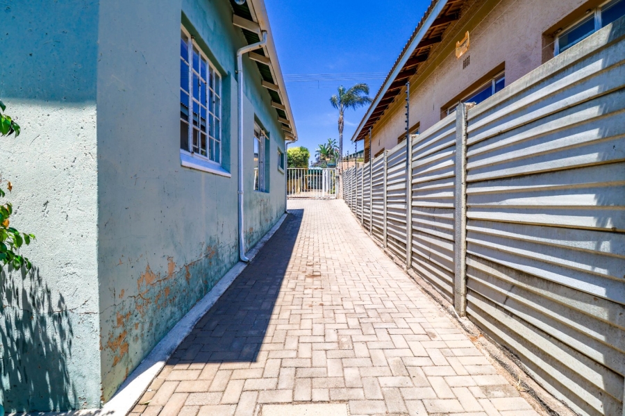 3 Bedroom Property for Sale in Greymont Gauteng