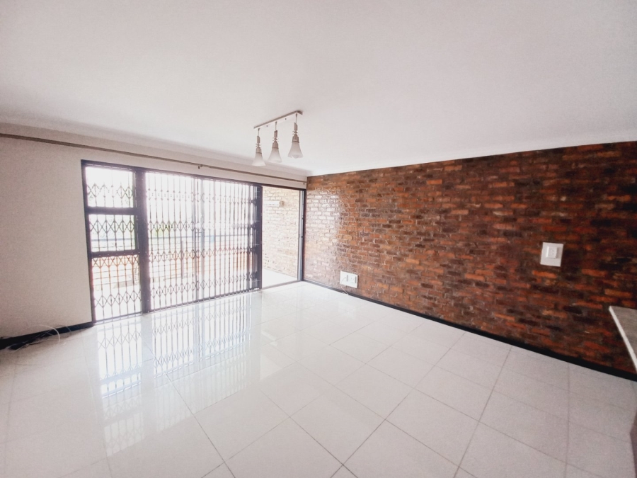2 Bedroom Property for Sale in Solheim Gauteng