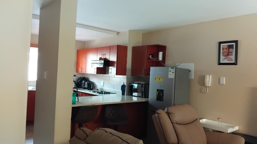 2 Bedroom Property for Sale in Halfway Gardens Gauteng