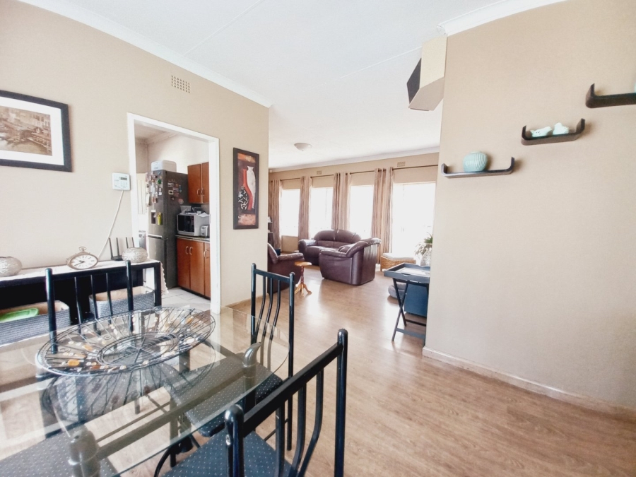 3 Bedroom Property for Sale in Symhurst Gauteng