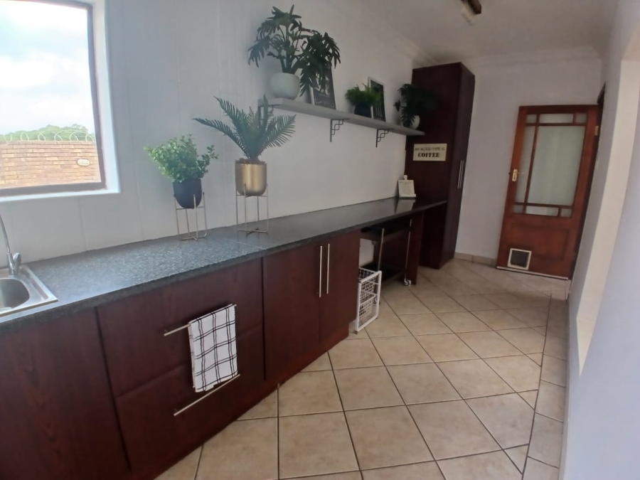 5 Bedroom Property for Sale in Montana Park Gauteng