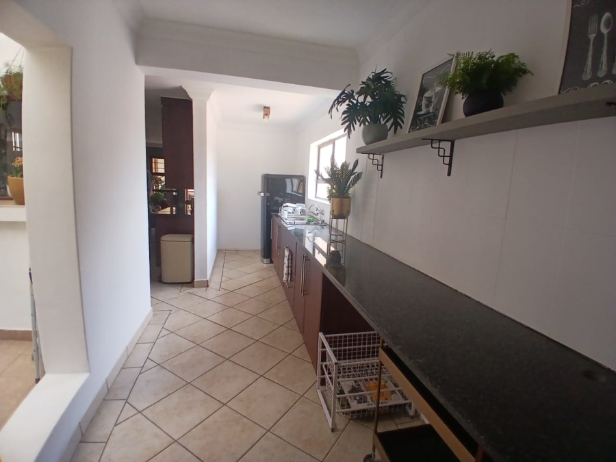 5 Bedroom Property for Sale in Montana Park Gauteng