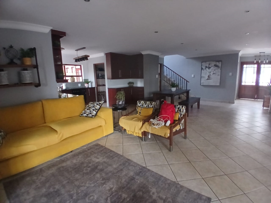 5 Bedroom Property for Sale in Montana Park Gauteng