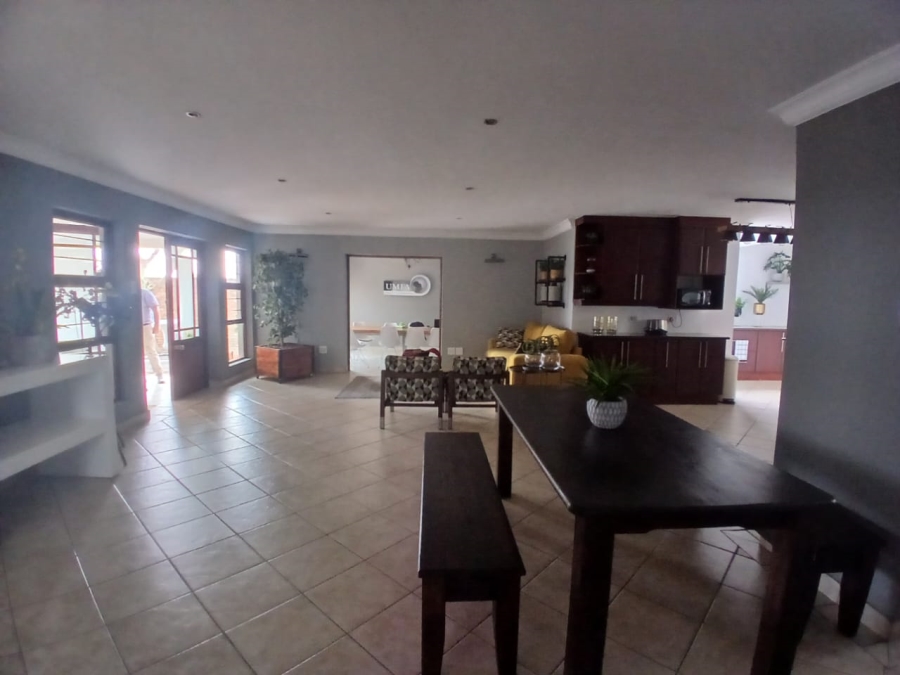 5 Bedroom Property for Sale in Montana Park Gauteng