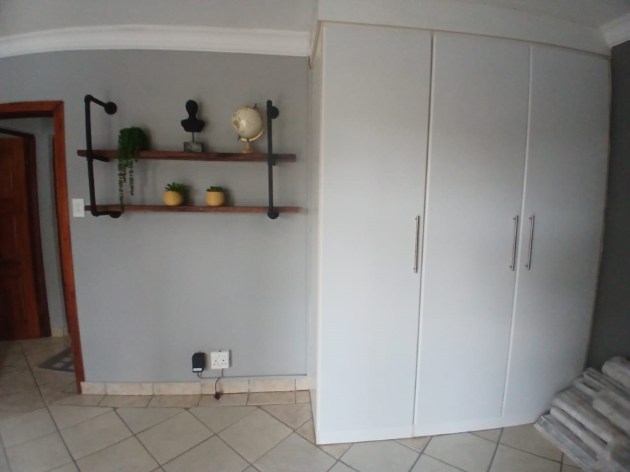 5 Bedroom Property for Sale in Montana Park Gauteng