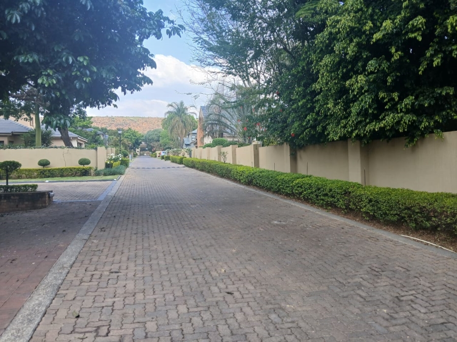 5 Bedroom Property for Sale in Montana Park Gauteng