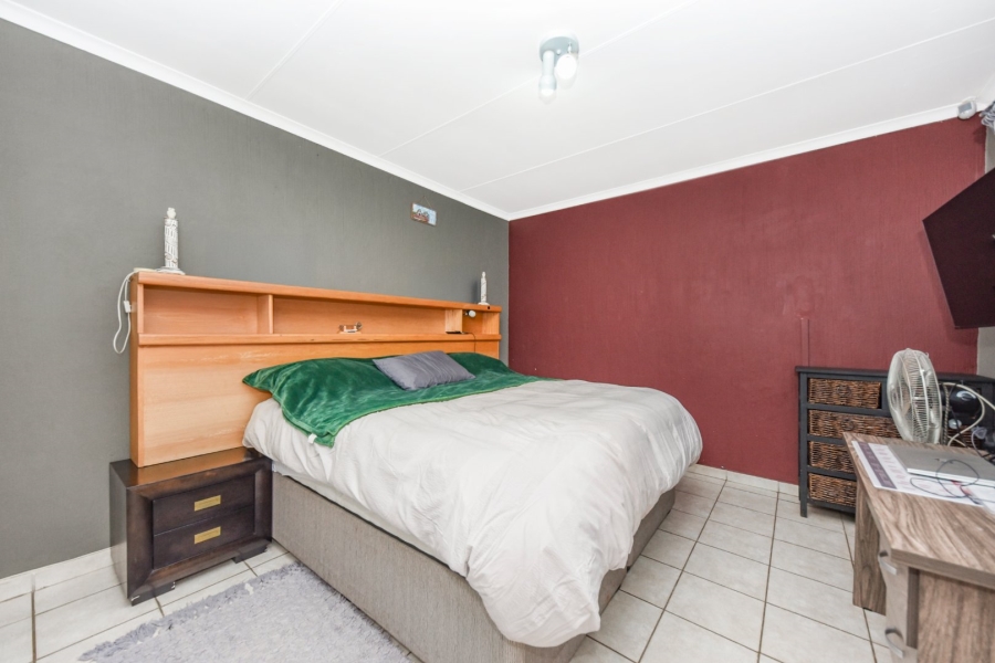 3 Bedroom Property for Sale in Wilgeheuwel Gauteng
