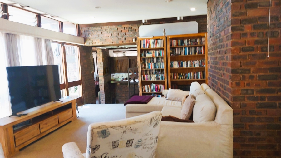 3 Bedroom Property for Sale in Muckleneuk Gauteng