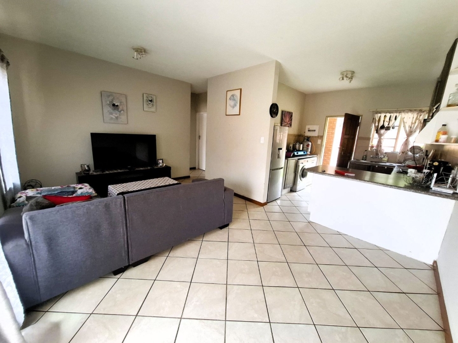 To Let 2 Bedroom Property for Rent in Mooikloof Ridge Gauteng