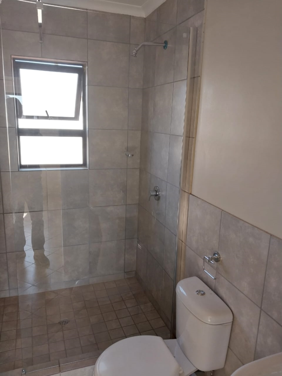 2 Bedroom Property for Sale in Windmill Park Gauteng