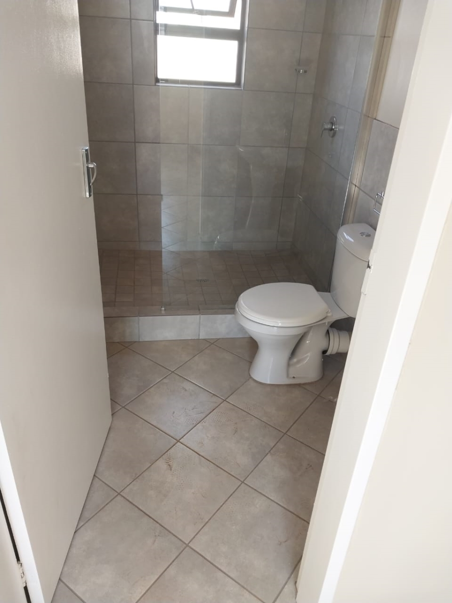 2 Bedroom Property for Sale in Windmill Park Gauteng