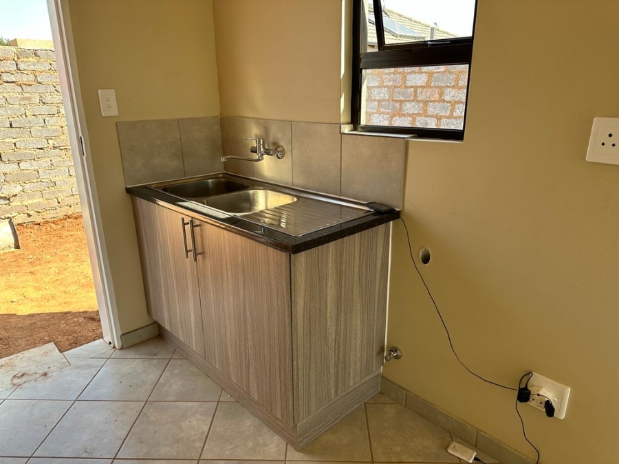2 Bedroom Property for Sale in Windmill Park Gauteng