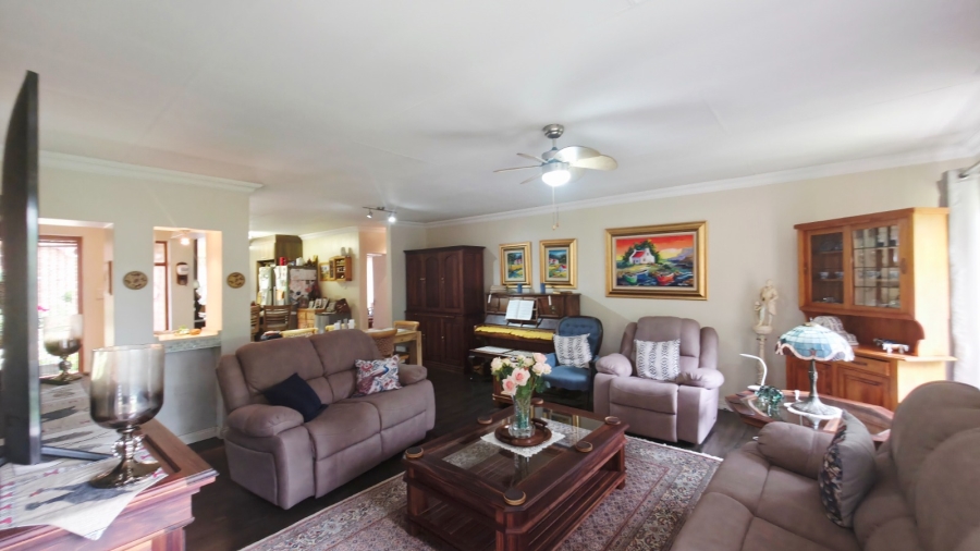 To Let 3 Bedroom Property for Rent in Eldoraigne Gauteng