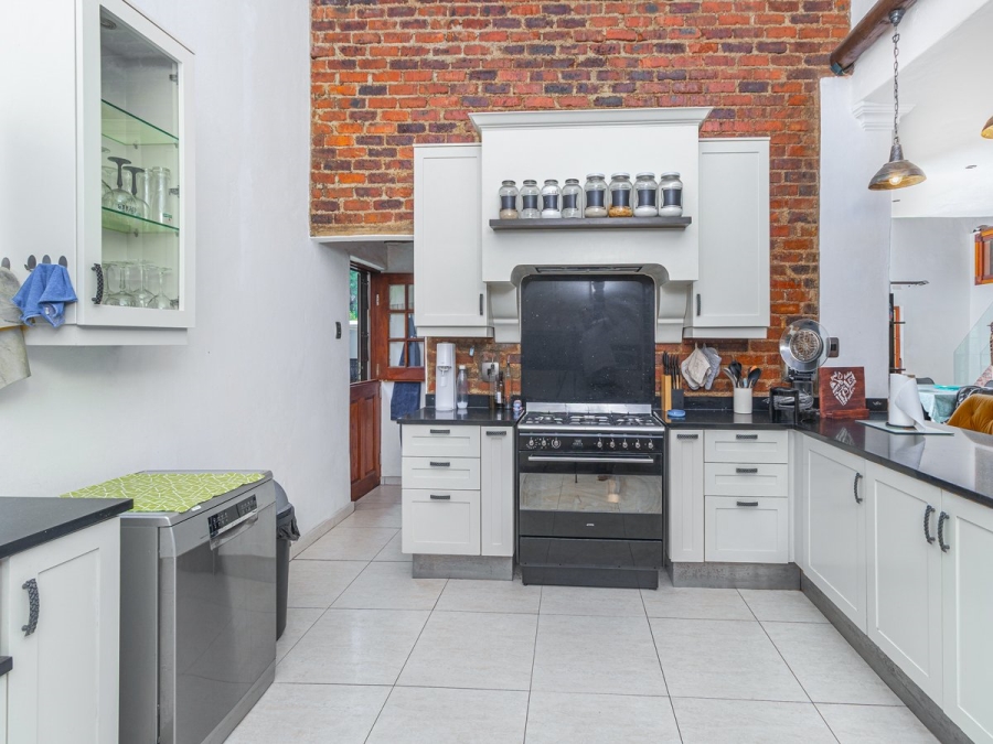 3 Bedroom Property for Sale in Fourways Gauteng
