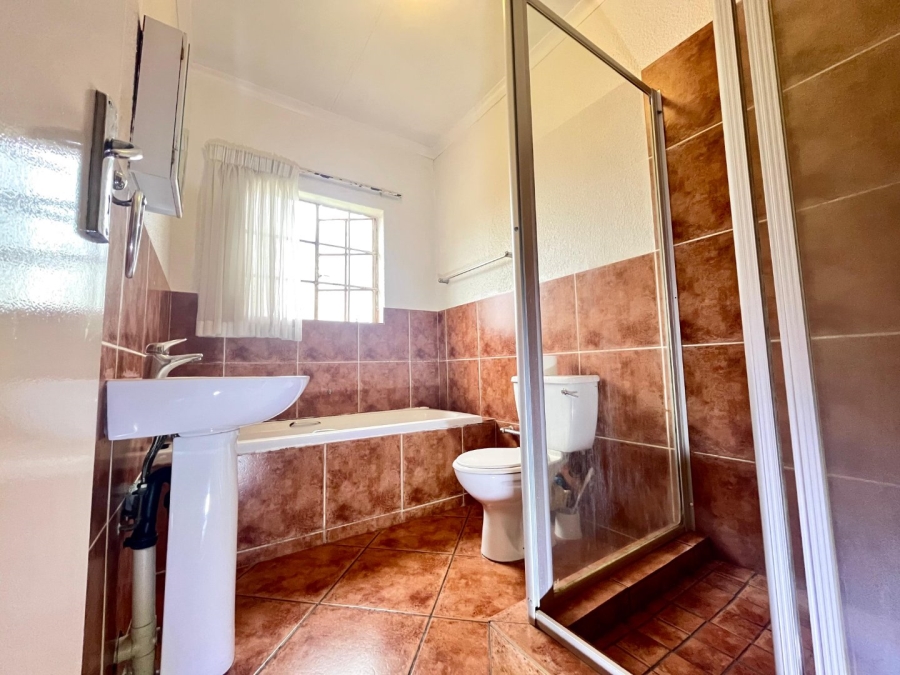 3 Bedroom Property for Sale in Celtisdal Gauteng