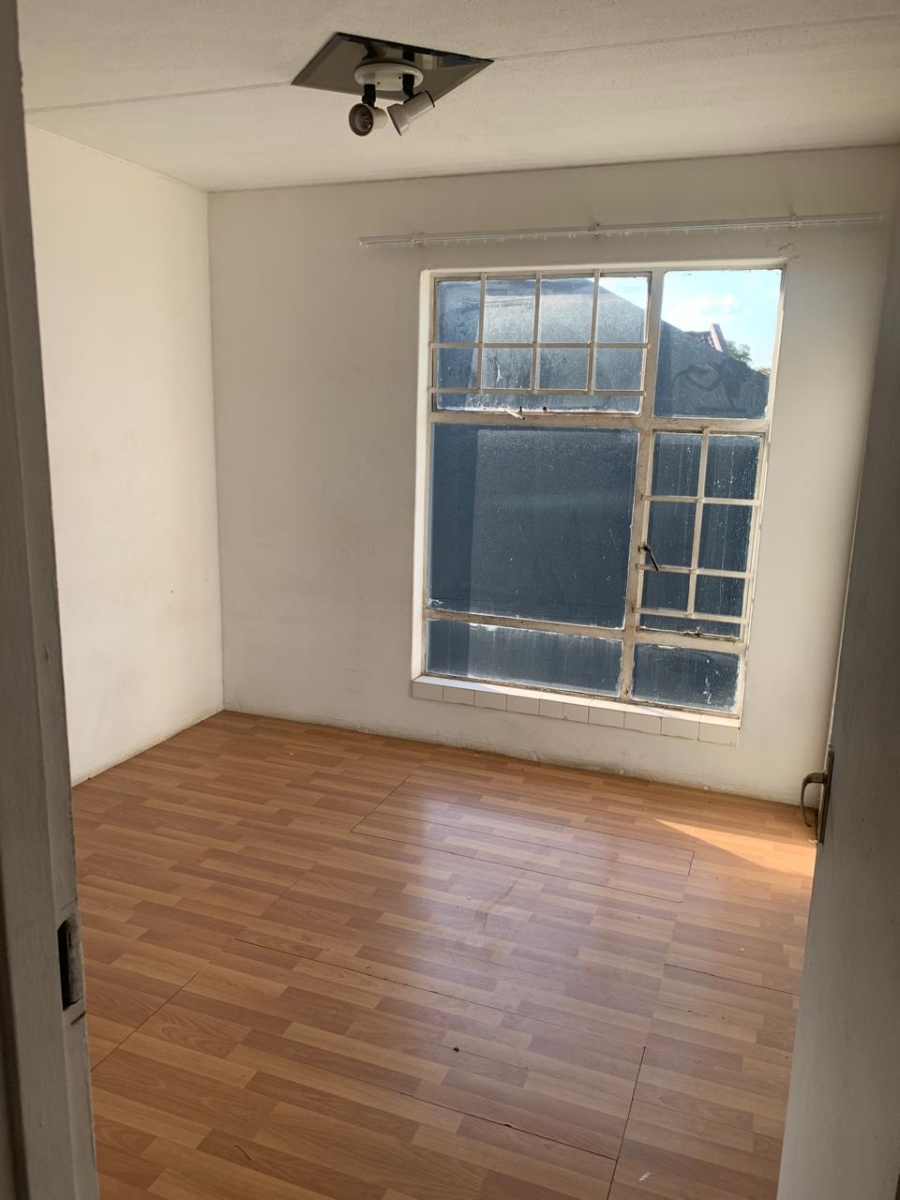 3 Bedroom Property for Sale in Mondeor Gauteng