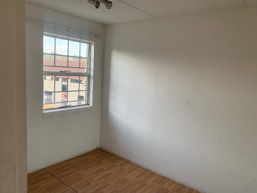 3 Bedroom Property for Sale in Mondeor Gauteng