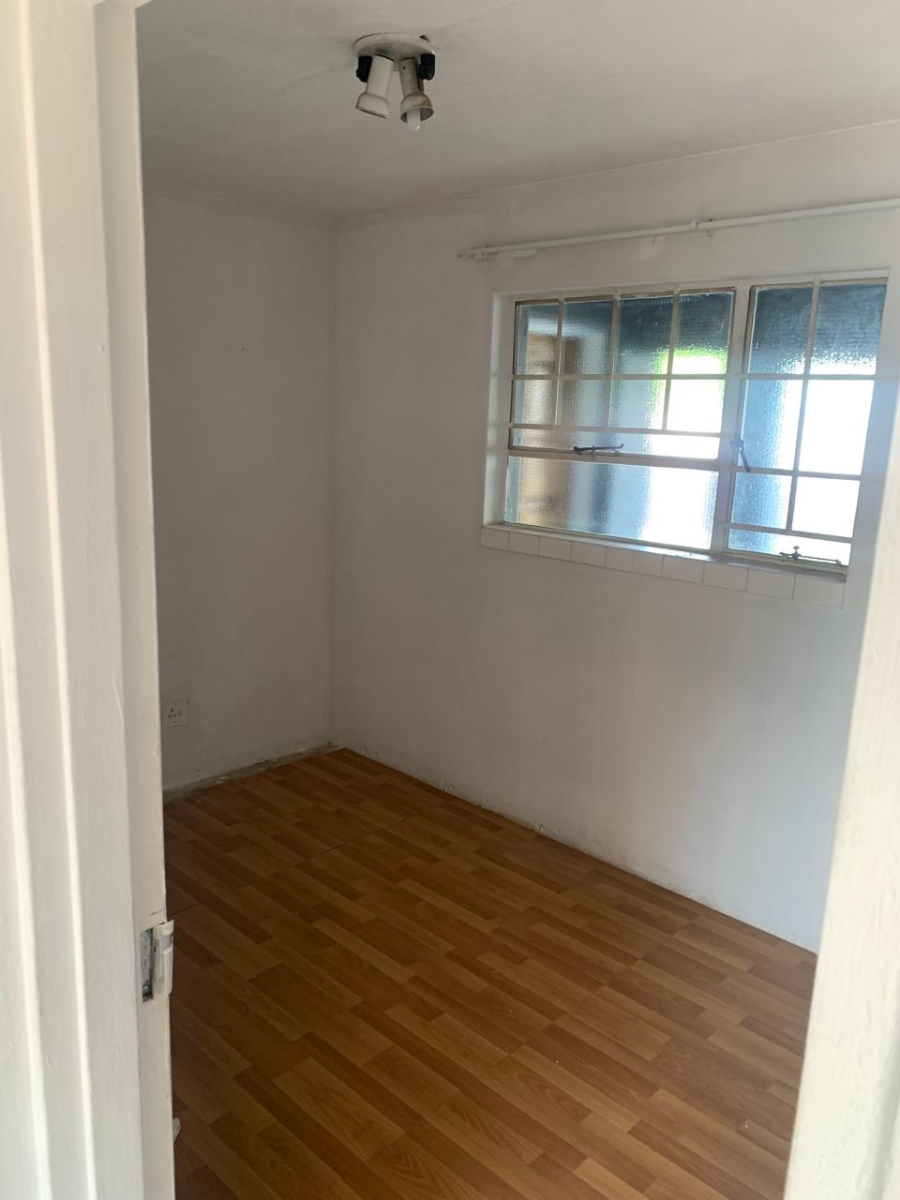 3 Bedroom Property for Sale in Mondeor Gauteng