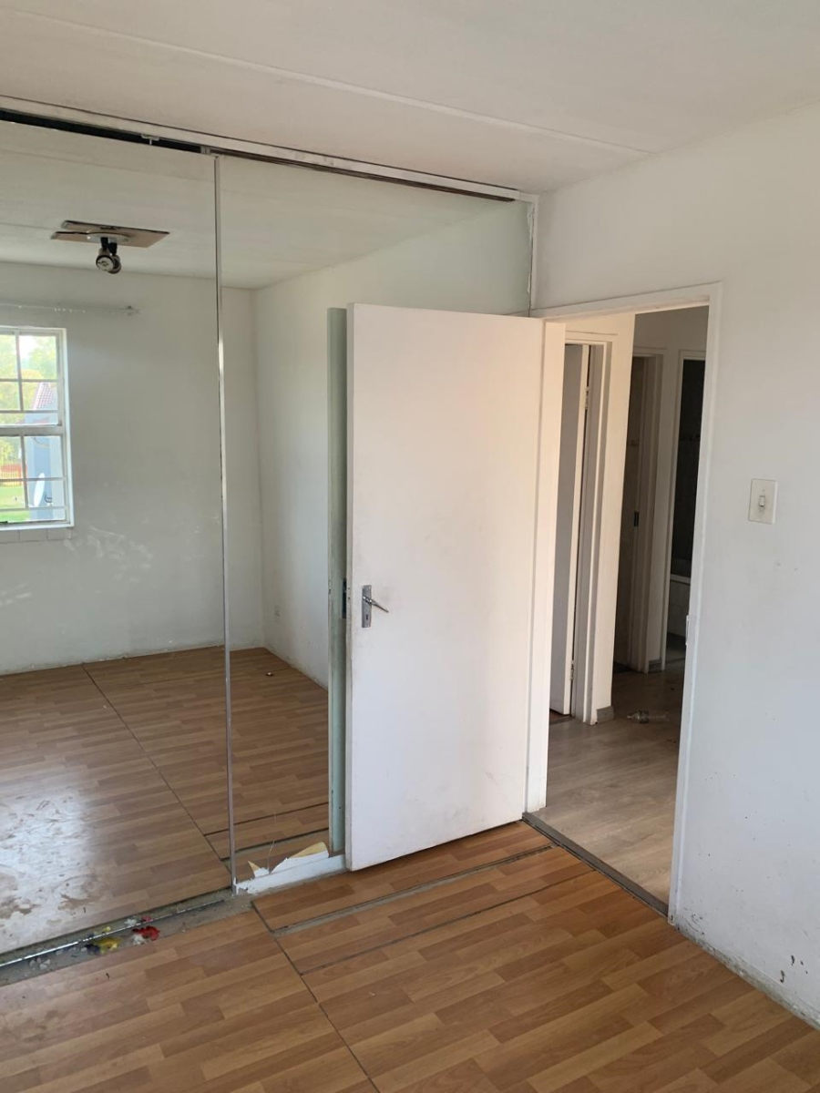 3 Bedroom Property for Sale in Mondeor Gauteng