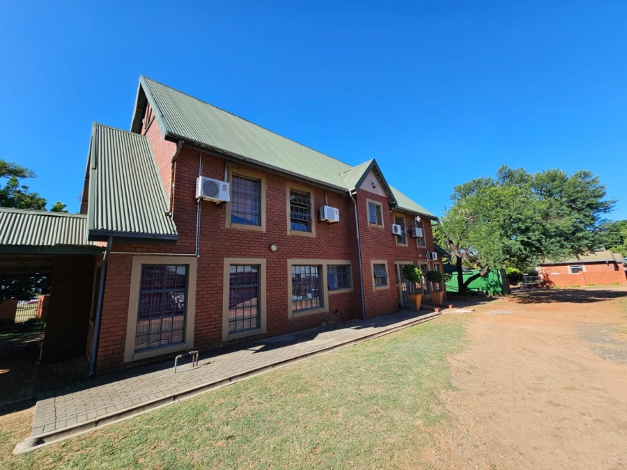 Commercial Property for Sale in Amandasig Gauteng