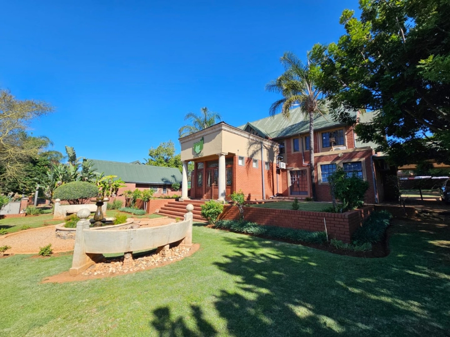 Commercial Property for Sale in Amandasig Gauteng