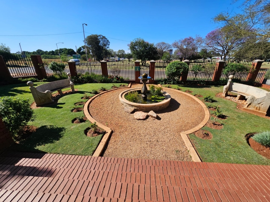 Commercial Property for Sale in Amandasig Gauteng