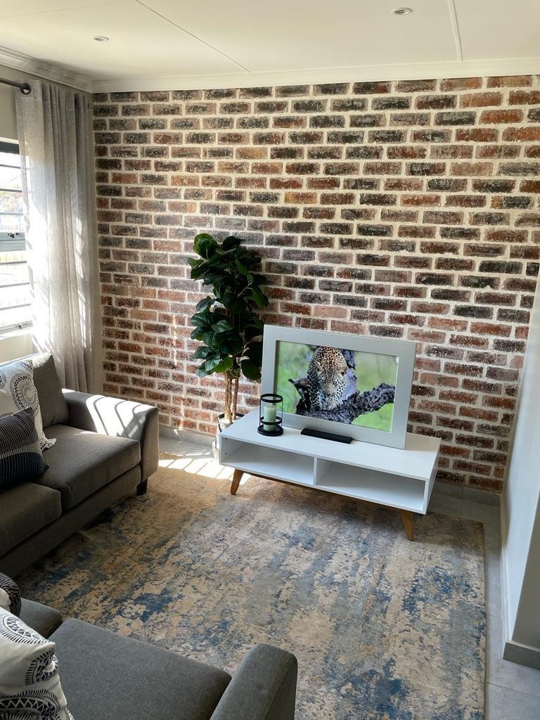 To Let 3 Bedroom Property for Rent in Danville Gauteng