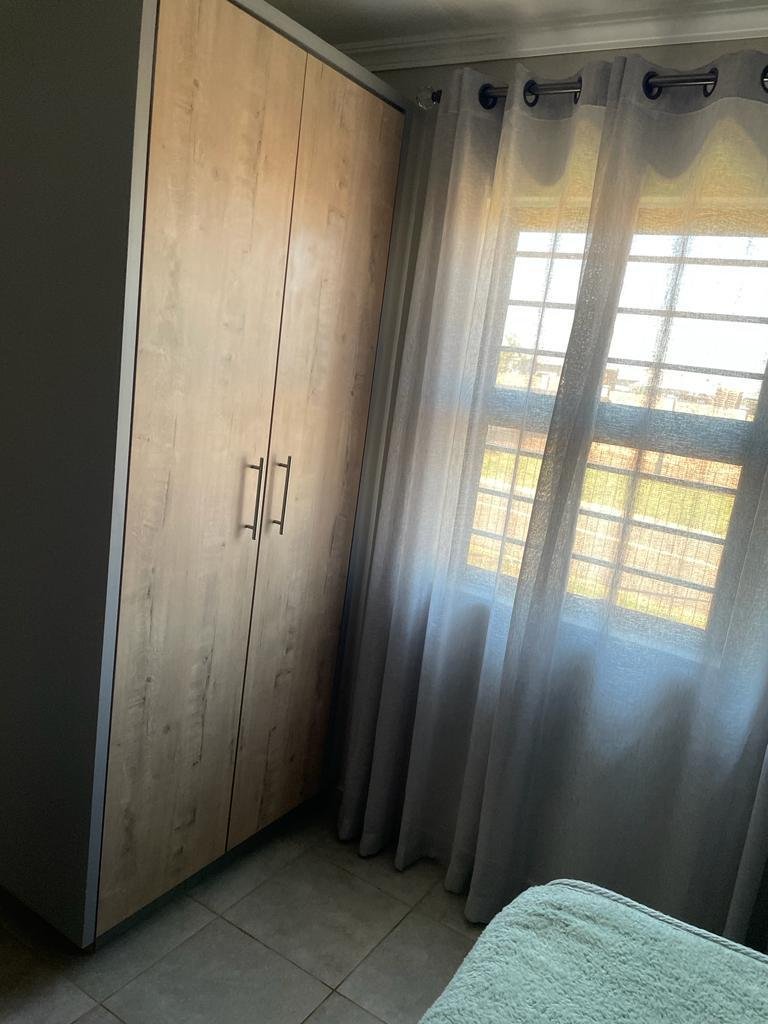 To Let 3 Bedroom Property for Rent in Danville Gauteng