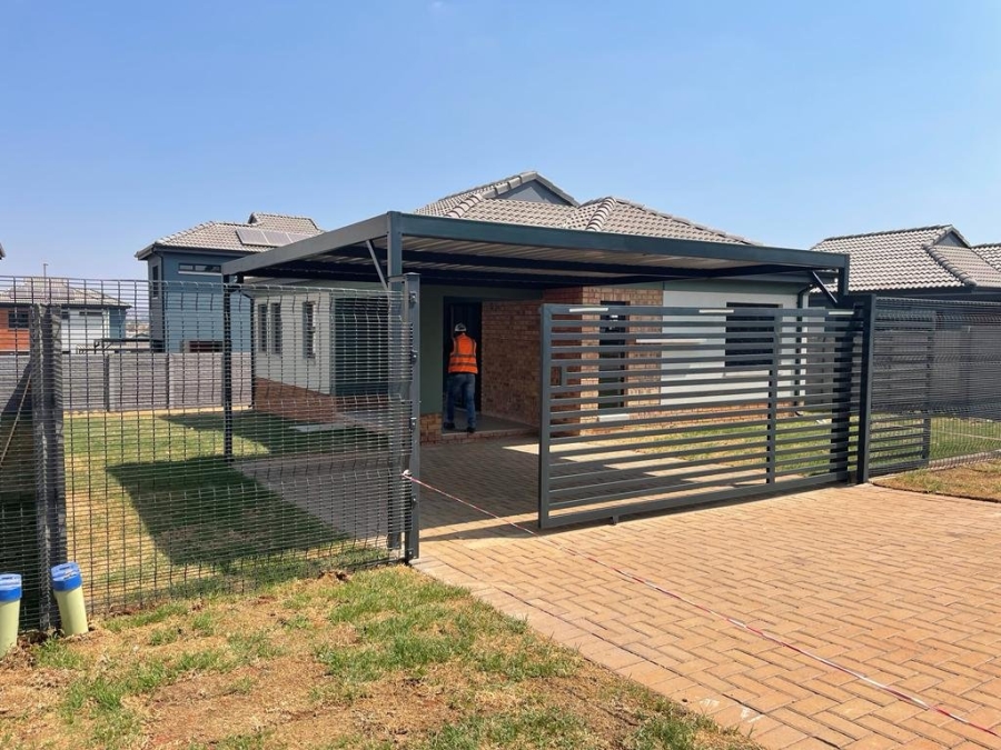 To Let 3 Bedroom Property for Rent in Danville Gauteng