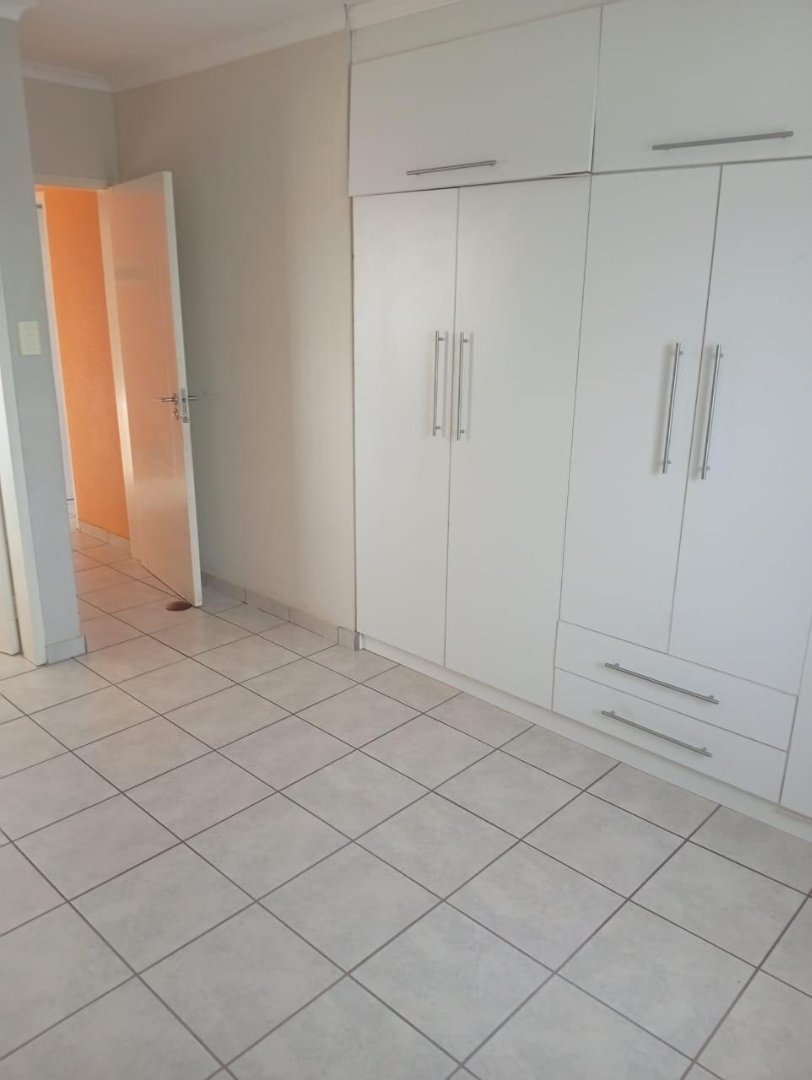 To Let 2 Bedroom Property for Rent in The Orchards Gauteng
