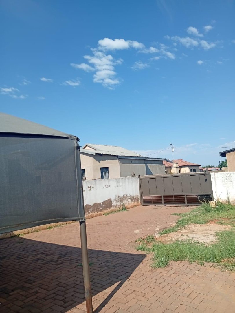 To Let 2 Bedroom Property for Rent in The Orchards Gauteng