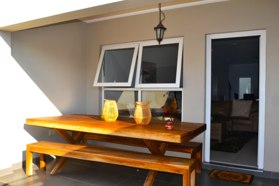 To Let 3 Bedroom Property for Rent in Bryanston Gauteng