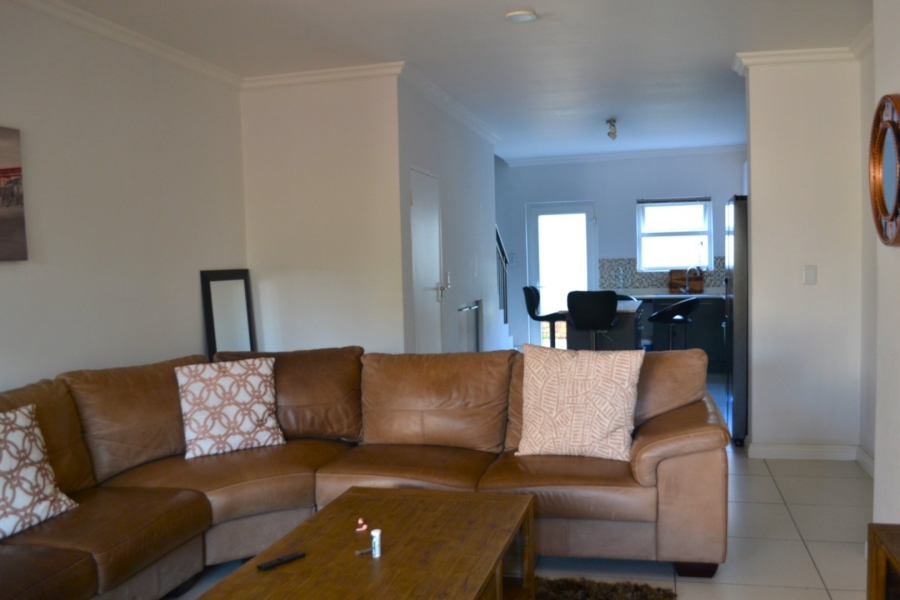 To Let 3 Bedroom Property for Rent in Bryanston Gauteng