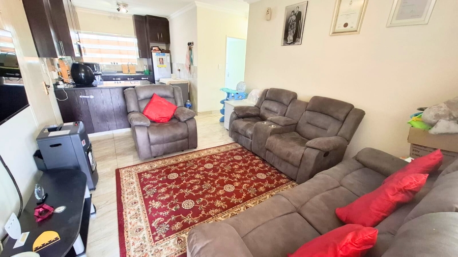 2 Bedroom Property for Sale in Noordwyk Gauteng