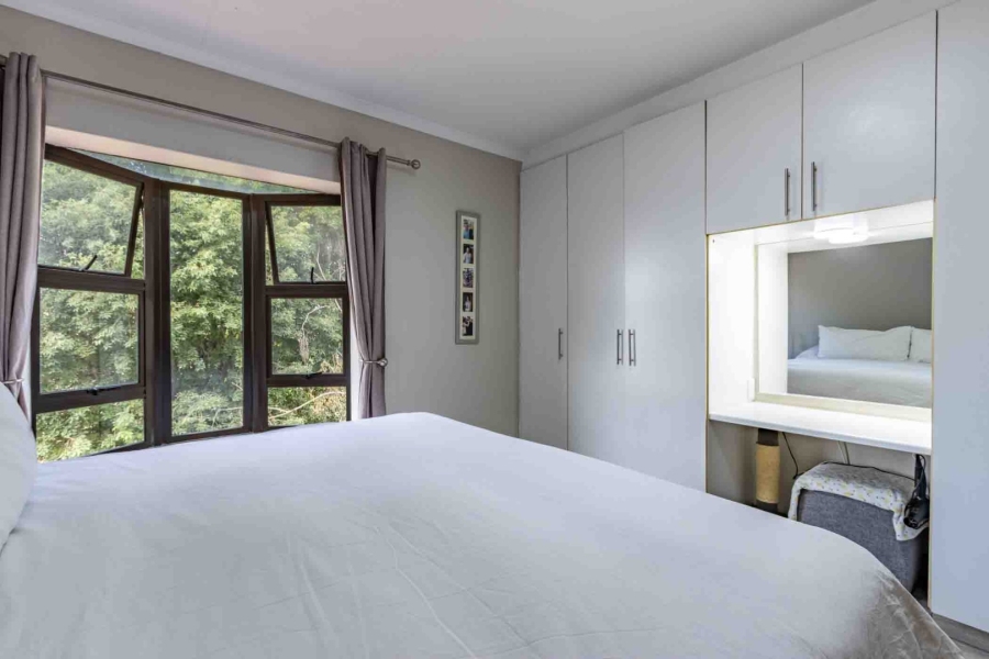 2 Bedroom Property for Sale in Buurendal Gauteng